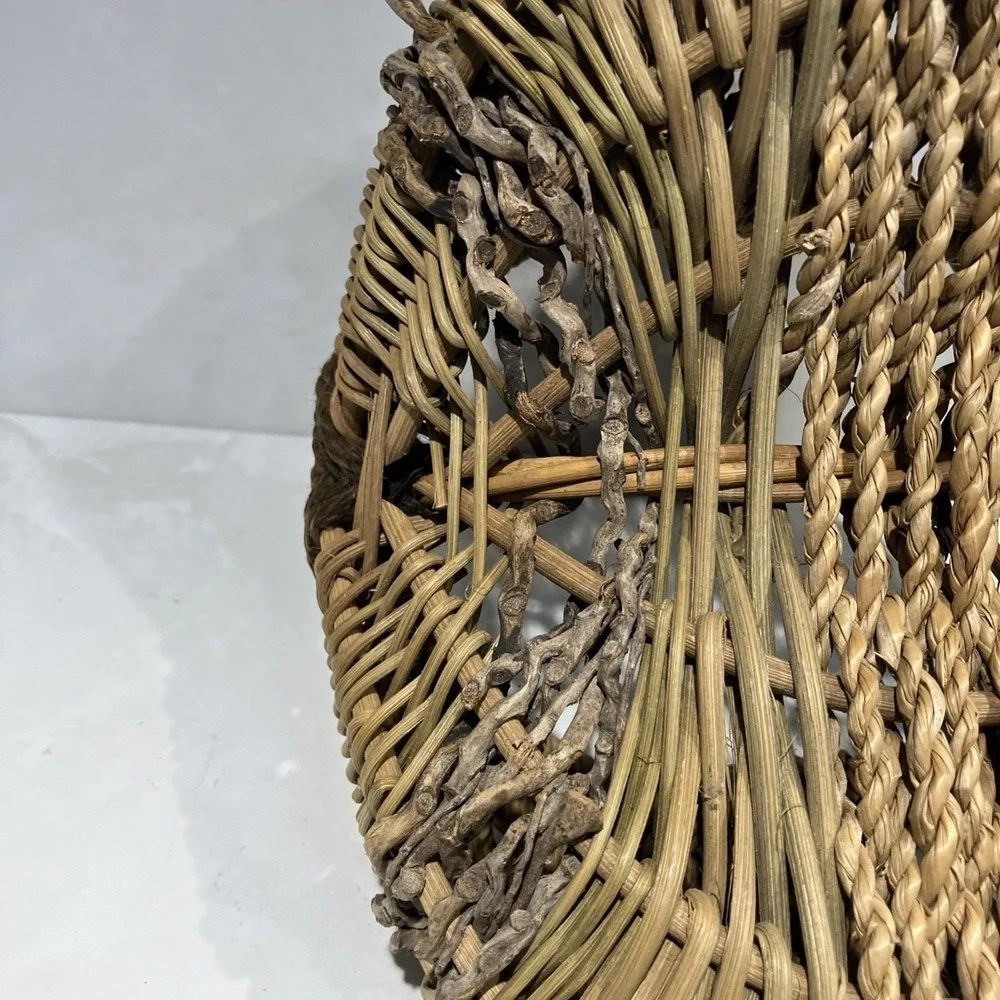 Vintage Woven Buttocks/Butt Basket Primitive Folk Art Rustic Egg Gathering Boho